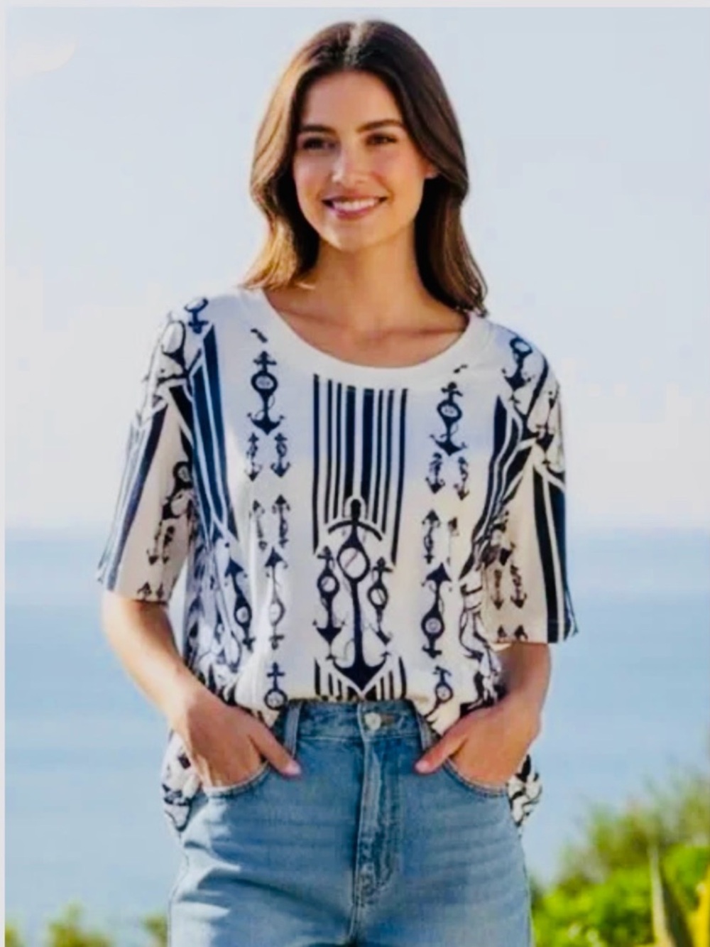 TORY BURCH, Anchors T-shirt Short Sleeves Big Front Patch Pockets, Size Medium